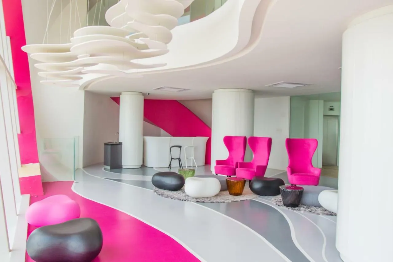Arte S Apartment Gelugor
