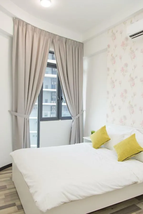 Arte S Apartment Gelugor